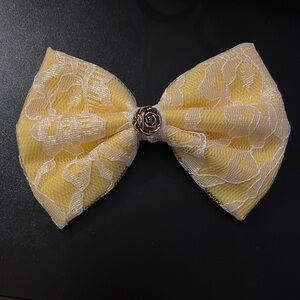 Belle bow